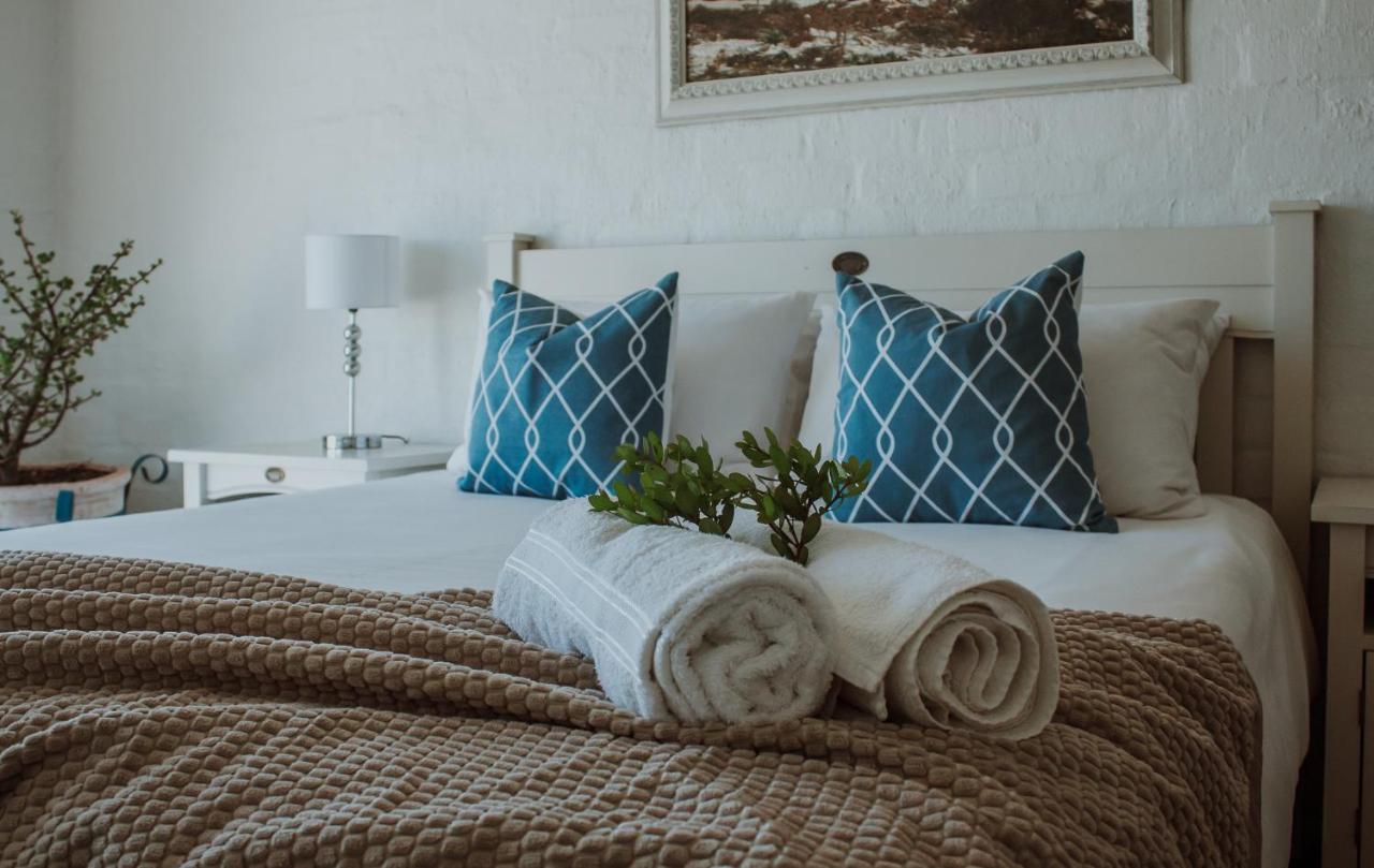 Paraiso Del Cabo Guesthouse Langebaan Esterno foto